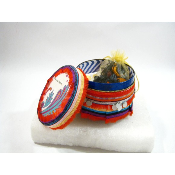 Keepsake Jewelry Trinket Box for Mementos Desk Items w/ Mini Journal + Potpourri - Picture 4 of 7